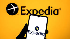 How do I request a refund from Expedia? (24/7)
