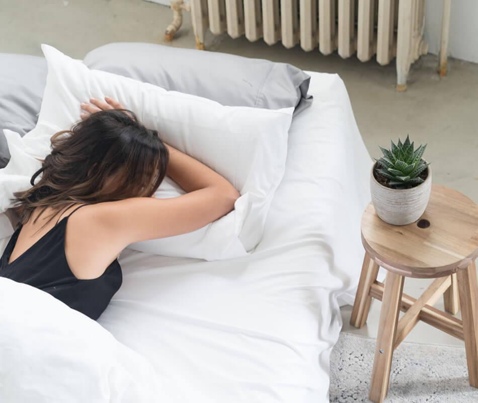 Miracle Brand Sheets Review (Holiday Edition): Silver-Infused Comfort for a Healthier Sleep!